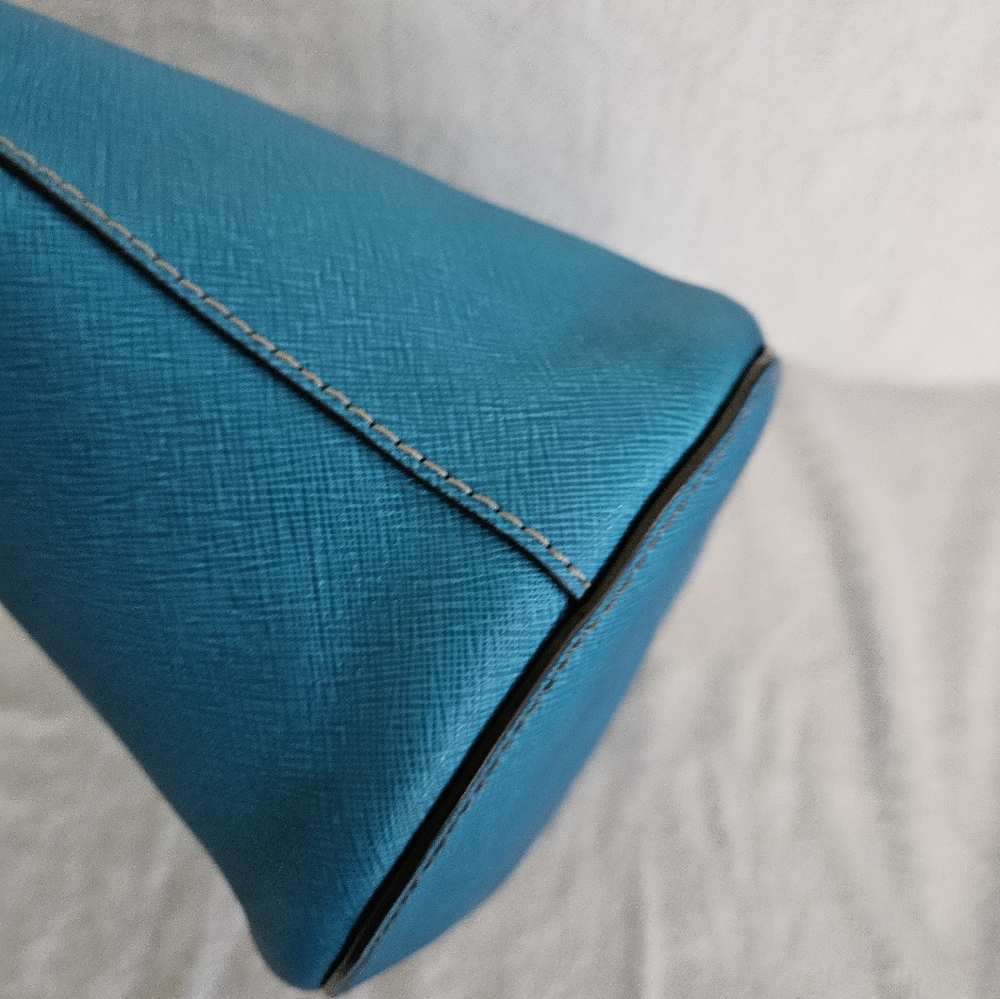 🔆3 For $20! Michael Kors Teal and Beige Tote Bag - Picture 3 of 16